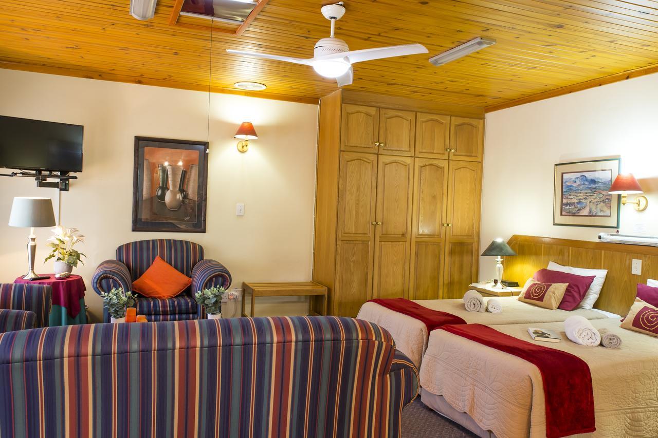 Eikepark Self Catering Appartement Stellenbosch Buitenkant foto