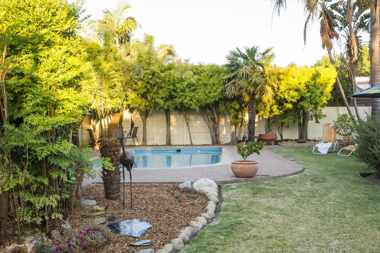 Eikepark Self Catering Appartement Stellenbosch Buitenkant foto