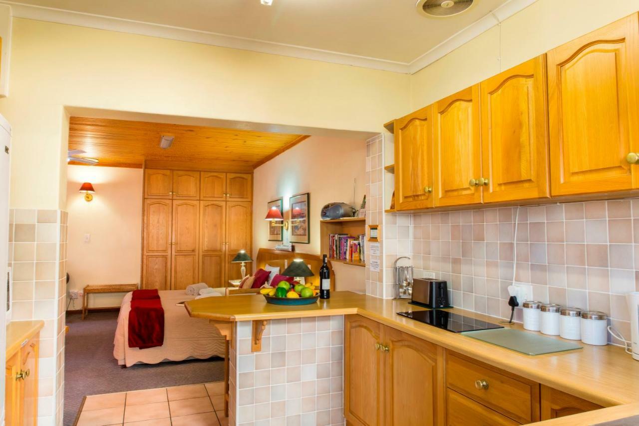 Eikepark Self Catering Appartement Stellenbosch Buitenkant foto
